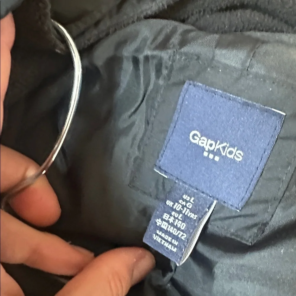 GAP Kids Navy Puffer Jacket 11/12 feather down